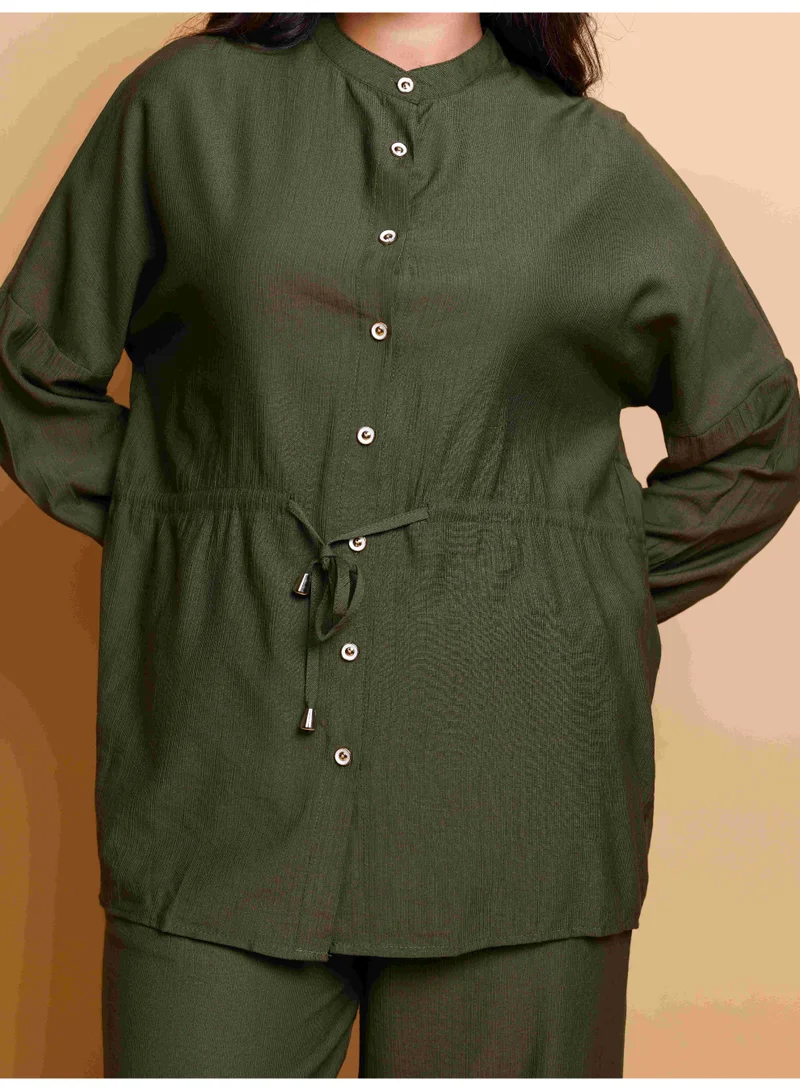 IKKXA Modern Two-Piece Outfit Oversize Shirt and Pants Crystal Embroidery Details IK476 Green